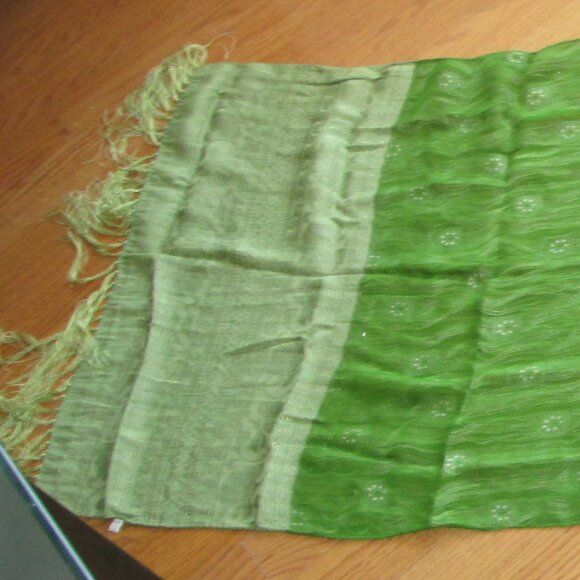 Women's Green Bamboo Motif Scarf and Green Silk Scarf - Picture 6 of 6